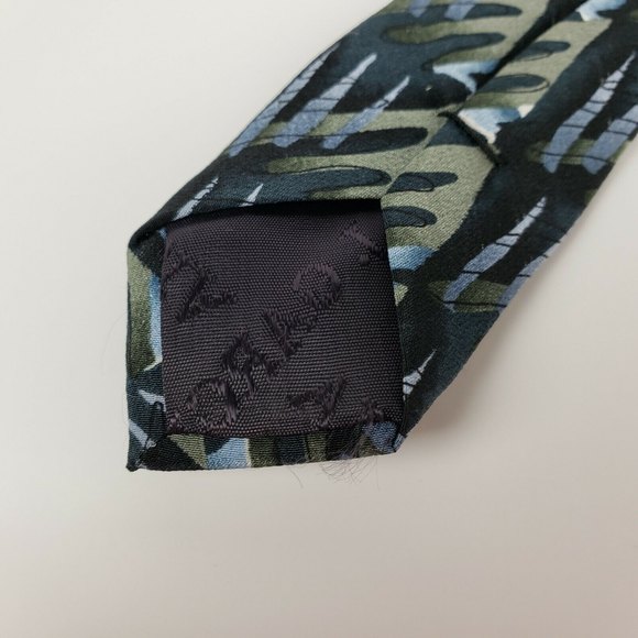 J. Garcia VIntage Men's Silk Tie Chicken & Cat Collection Eighteen Abstract EUC - Picture 6 of 6